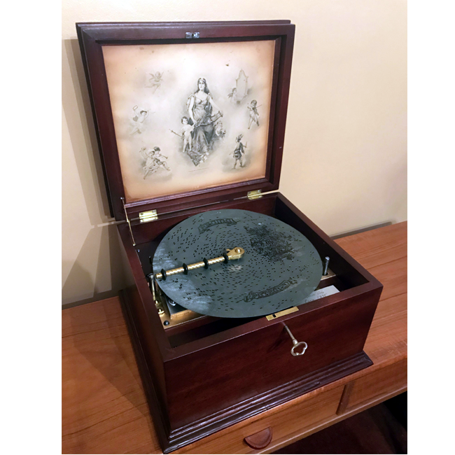 Regina Disc Music Box Circa 1895
